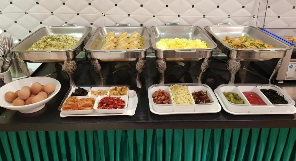 Hotel Olympic Changwon Buitenkant foto