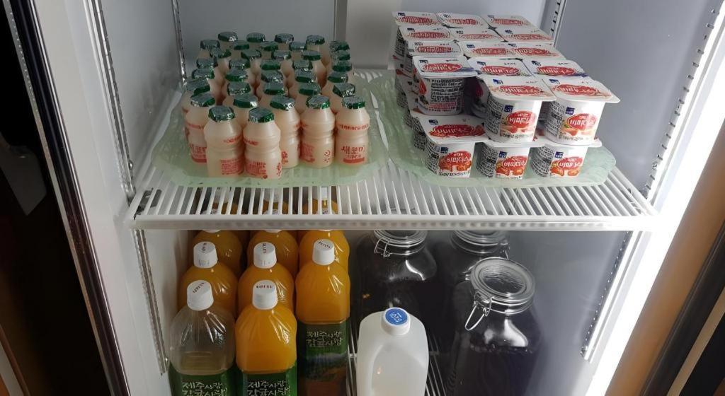 Hotel Olympic Changwon Buitenkant foto